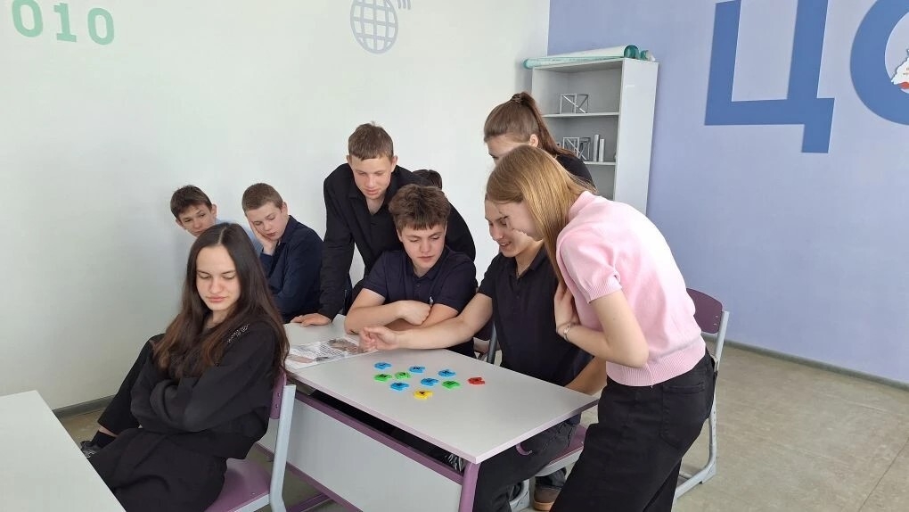 🎲🎲🎲Настольный баттл в школе — в рамках Пушкинской карты!💳